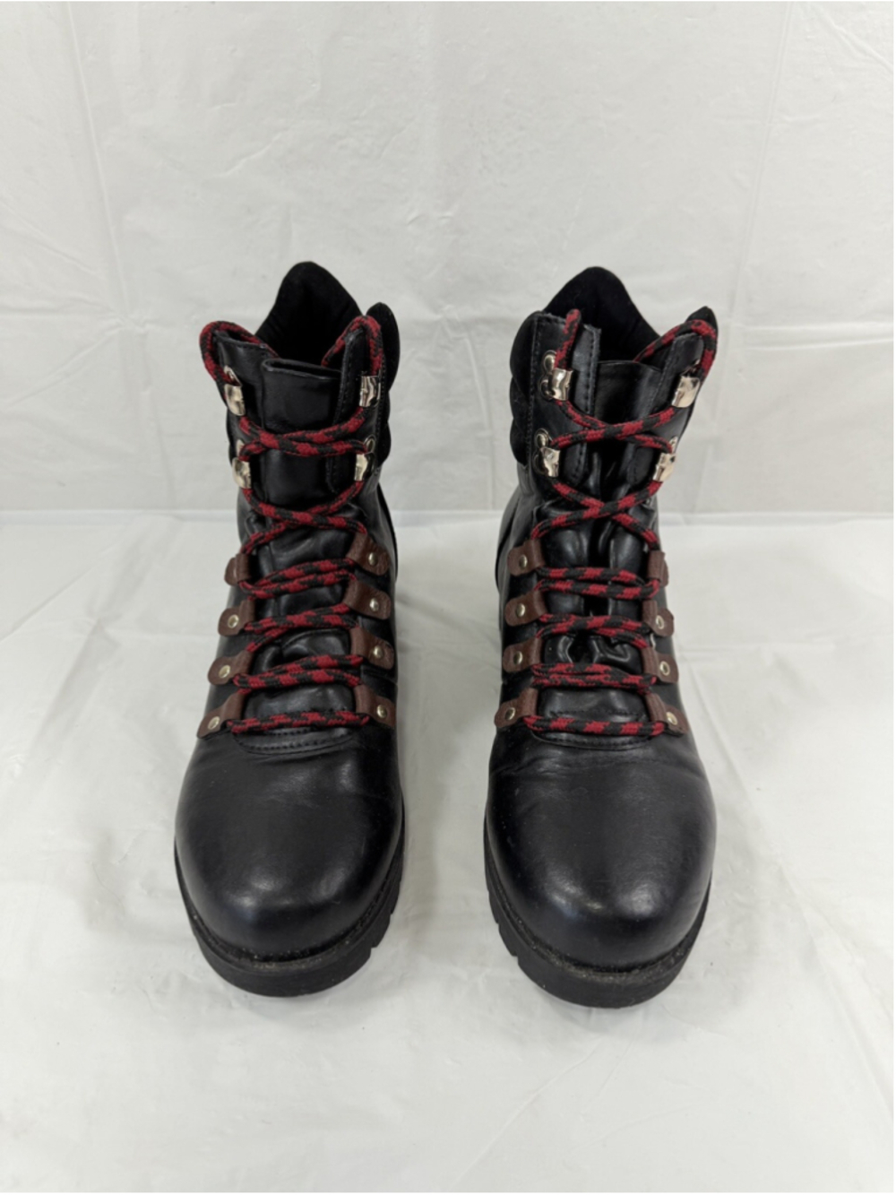 Mudd Black Leather combat Boot Size 7.5M
